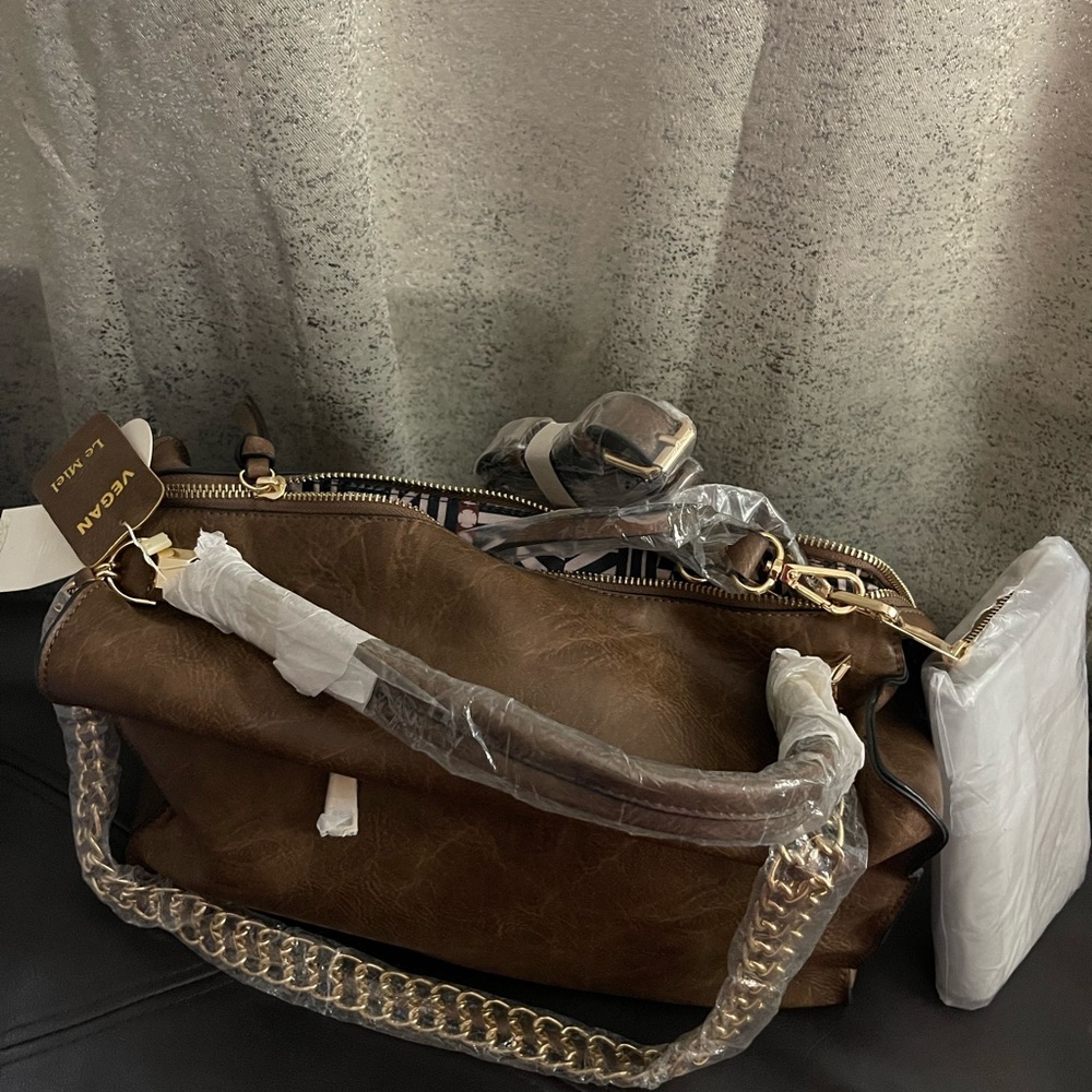 Brown Leather Handbag with Chain Strap